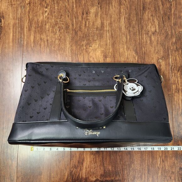 Disney Mickey Weekender Bag NWT - Picture 7 of 16